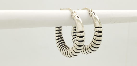 Vintage Solid Sterling Silver Ribbed Beveled Holl… - image 4