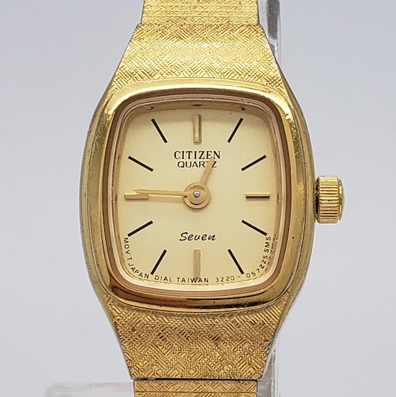 Vintage CITIZEN QUARTZ Seven 3220 Gold-plated Womens