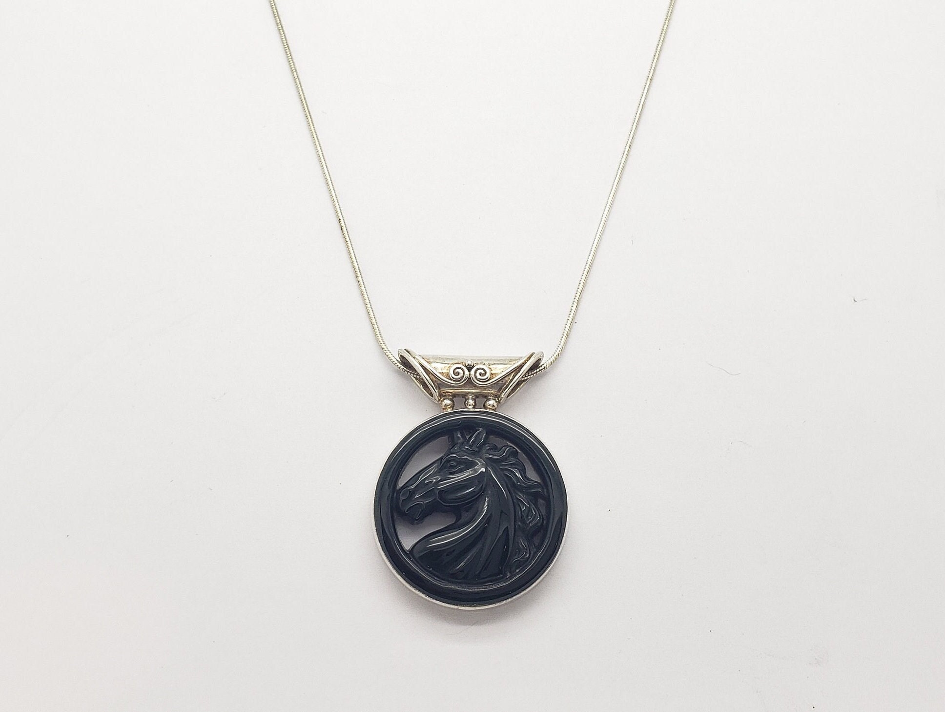 Vintage SAJEN Carved Black Onyx Horse Solid Sterling Silver Vintage SAJEN Carved Black Onyx Horse Solid Sterling Silver