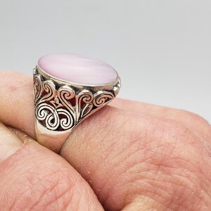 Vintage SAMUEL B. Iridescent Pink Mother of Pearl Solid Sterling Silver Bali Ring size 8-1/2 Brand New w/Tags Never Worn 6.2 grams M5188 image 12