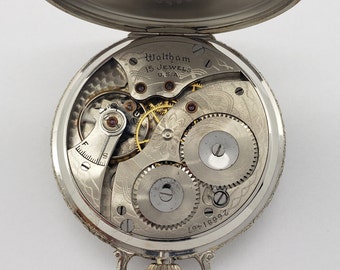 Antico orologio da taschino WALTHAM Grado 220 Misura 12 con