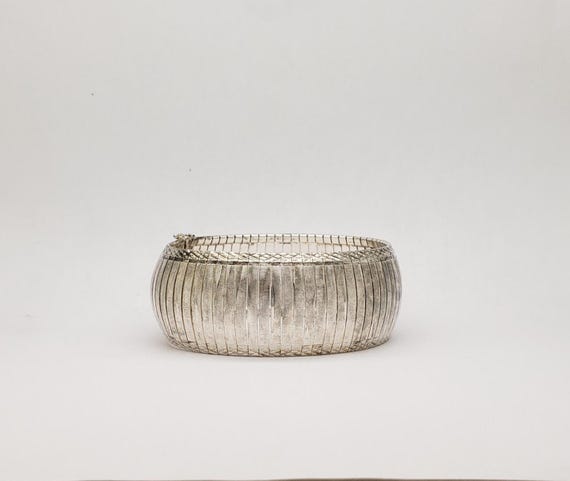 LEACH & GARNER Solid Sterling Silver Large Flexib… - image 1