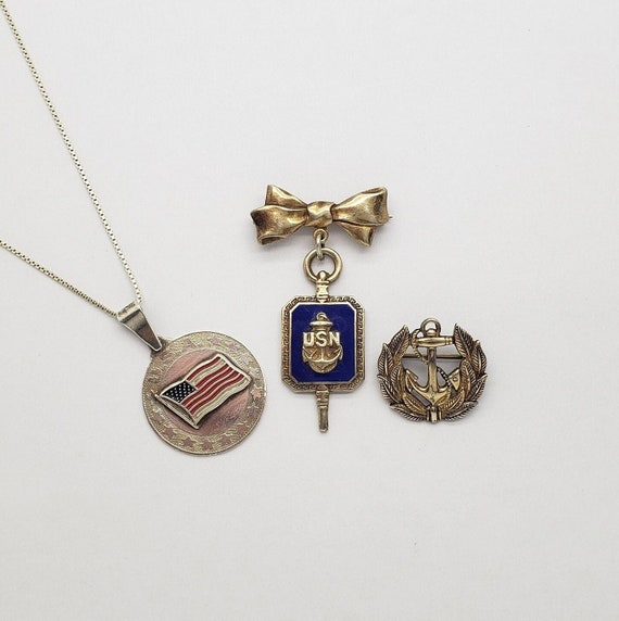 Vintage US NAVY Solid Sterling Silver Ribbon Swee… - image 1