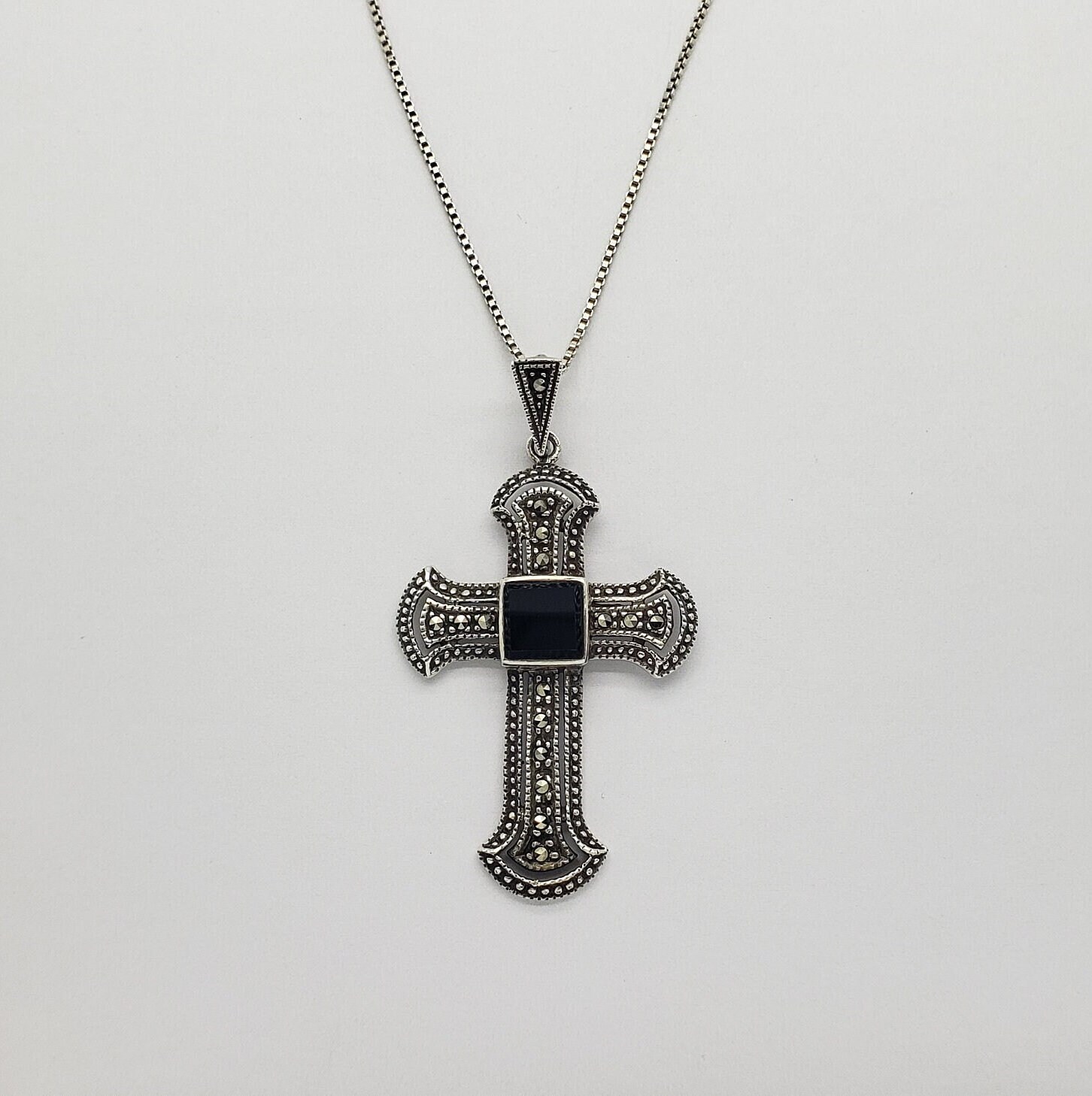 Vintage Solid Sterling Silver Marcasite Genuine Onyx Cross