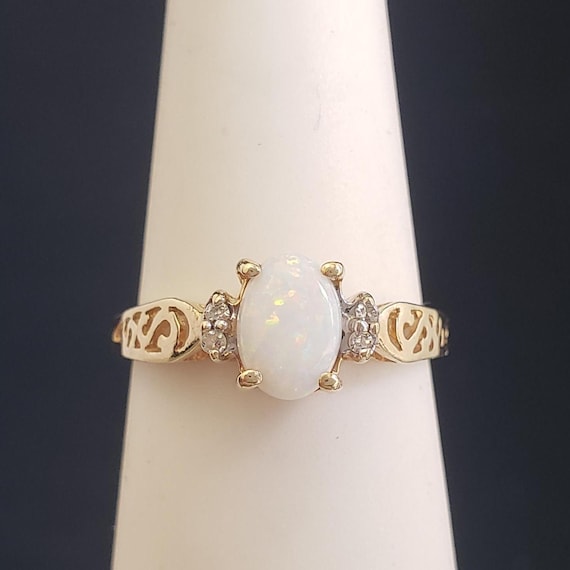 Vintage JOSEPH E. DEMARCO, Inc. JED 10K Solid Gold Genuine Opal