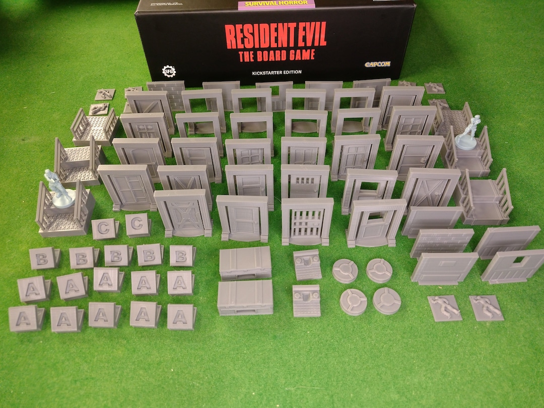RE1 79 Piece Board Game Set 20 Doors, 8 Archways, 10 Walls, 6 Stairs, 2