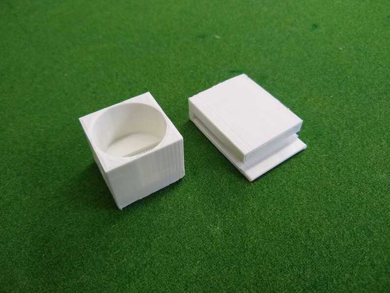 TAOM Style Black Magnetic Billiards Snooker Chalk Holder (Chalk Not Included)