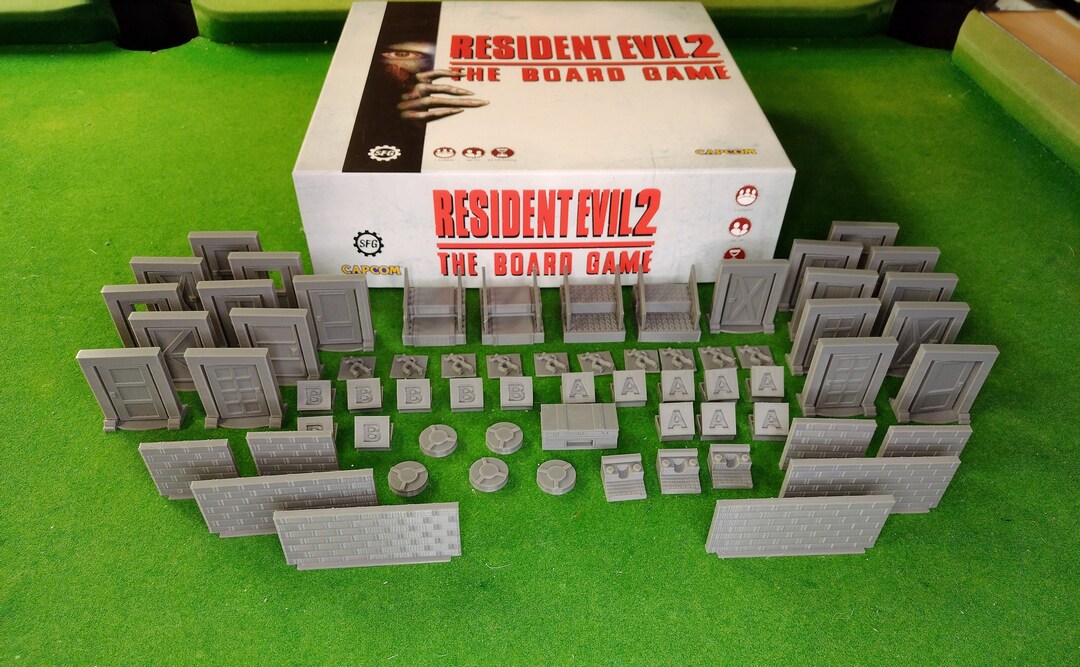 RE2 66 Piece Board Game Set 20 Doors, 8 Walls, 4 Stairs, 3 Typewriters
