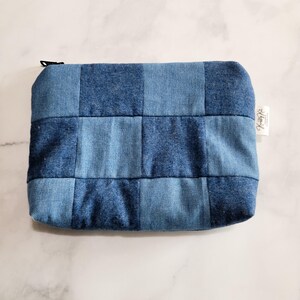 Denim Patchwork Zipper Pouch, Patchwork Bag, Pouch, Makeup Case Pouch, Cosmetic Bag, Denim Bag, Gift for Her, Fabric Zipper Bag, Purse, Gift