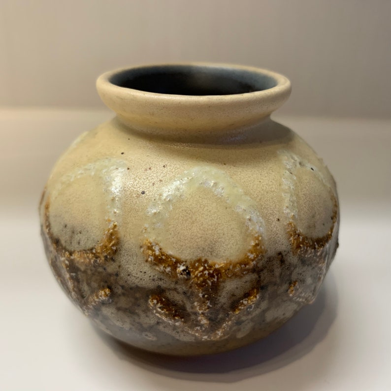 VEB Haldensleben -East German Pottery 8103 Modernist Cute little GDR Vase Mid Century Fat Lava