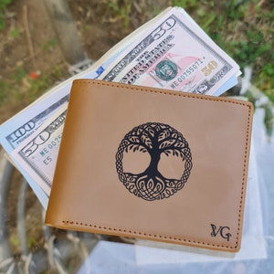 Elegante cartera de cuero Yggdrasil del árbol de la vida, regalo vikingo, regalos nórdicos, joyería nórdica, billetera plegable para hombres, billetera vintage, símbolo de Odin