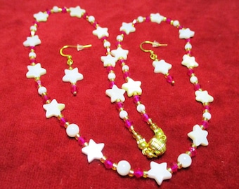 Mother Of Pearl Star Necklaces With Crystal Beads
