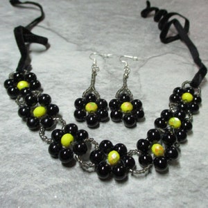 Black And Yellow Flower Choker