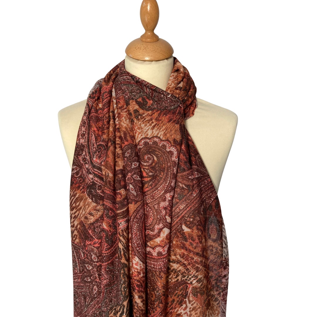 Stretch Dress Fabric, Jersey Knit, Lurex Metallic Sparkle Paisley, Wine