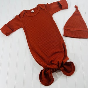 Newborn boy rust waffle knit knotted gown with hat, 0-3 month rust unisex coming home outfit