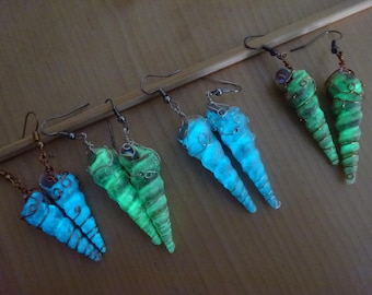 Glow-in-the-dark sea snail earrings, hand-painted snails, green, blue, copper, silver-colored