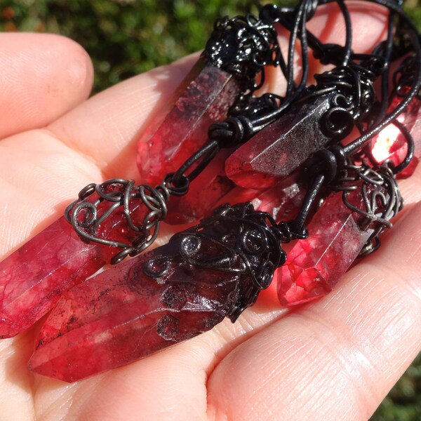 Vampirschmuck Kristall-Spitzen drahtgebunden rot schwarz