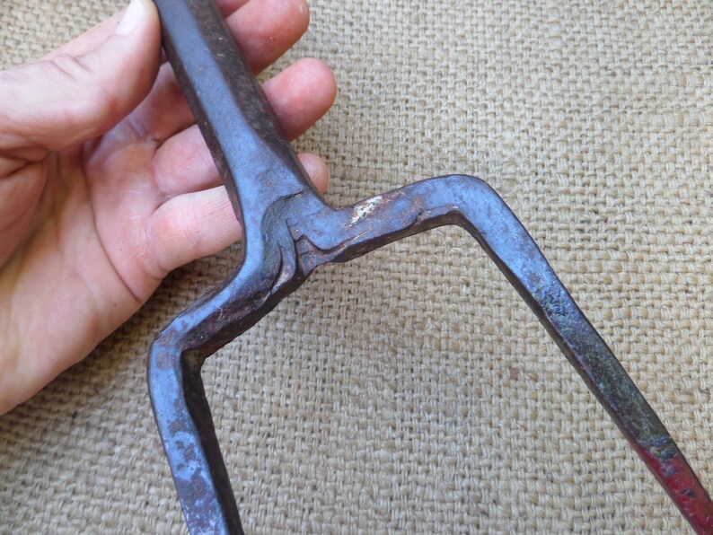 Antique Vintage Scythe Sickle Sharpening Peening Anvil Blacksmith Hand