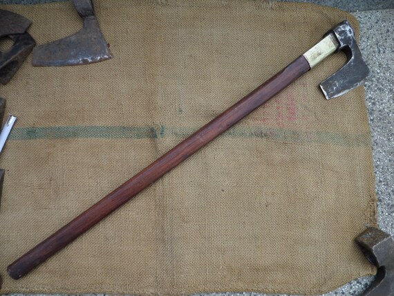 Hache de camping Bushcraft robuste en acier damas forgé à la