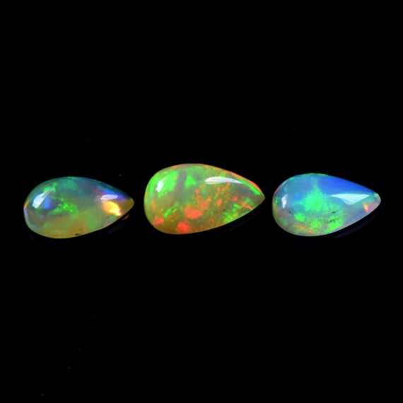 OPAL Lot NATURAL GEMSTONES! Splendid Fire Lustrous Red