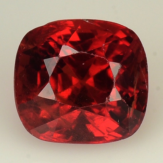 NATURAL RED SPINEL GEMSTONES_ Ct Mm Natural Red