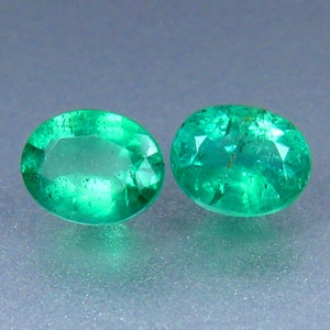 NATURAL EMERALD 5X4mm Oval Pair! 0.852Cts ~ Zambian Natural Emerald Pair 2Pc&#39;s Gemstones / Emerald Ring / Emerald jewelry ring / Watch Video