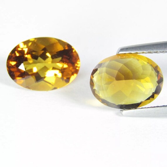 Natural Golden Citrine Gemstone – 8x6mm Oval Cut, 1.20 Carat Total Weight