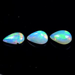 NATURAL OPAL Lot GEMSTONES! 5.650Cts Splendid Fire Lustrous Red Green Multi-color Natural Opal Pear Calibrated Lot 3Pc&#39;s Gemstones Opal Ring