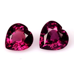 NATURAL RHODOLITE GARNET / 2.450Cts & 7mm _ Purple Pink Natural Rhodolite Garnet Heart 7mm cut 2Pcs Loose Gemstone&#39;s / Rhodolite Garnet Ring