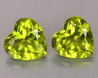 2.600Cts Natural Peridot Heart Cut Pair Loose Gemstones! Natural Peridot Loose gemstone / Peridot Pendant / Peridot Ring / Peridot Gemstone