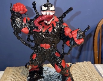 ANPASSAD MARVEL Venom vs Red Hulk 15” staty handskulpterad Ooek