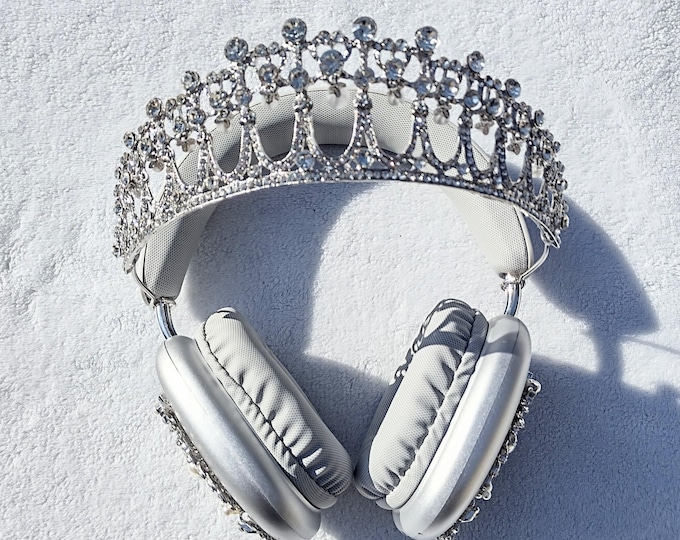 PRINCESS DIANA Crown Headphones