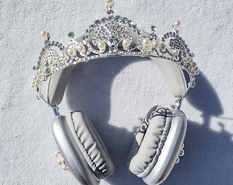 THE DUCHESS Crown Headphones
