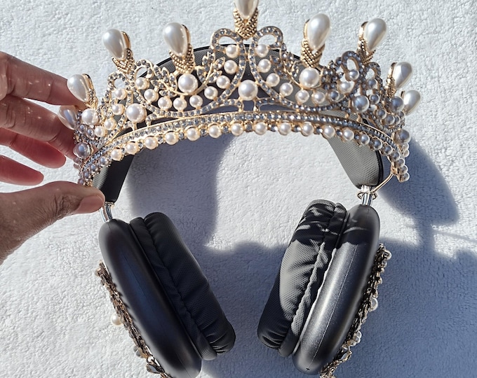 THE LOUVRE Crown Headphones