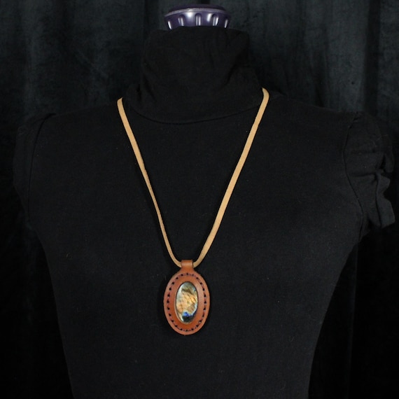 Large Labradorite Leather Pendant