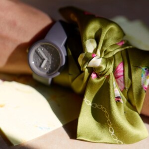 Green skinny scarf, wrist scarf, hair ribbon, neck scarf image 3