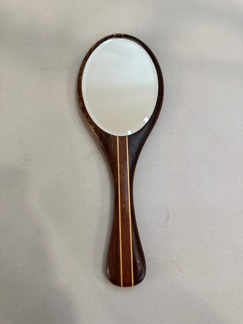 Miroir à main vintage en bois avec incrustation image 1
