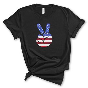 American Patriot Peace Sign T-Shirt - Peace Sign Graphic Tee - Vêtements patriotiques