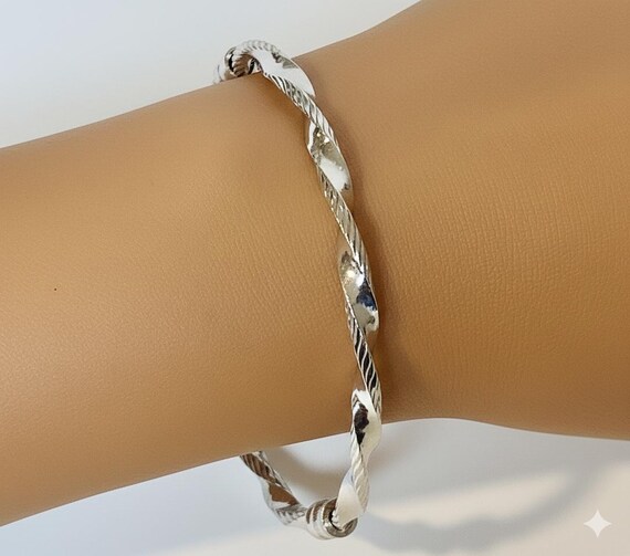 925 Solid Silver Hinged Bangle. Stunning Twisted … - image 1