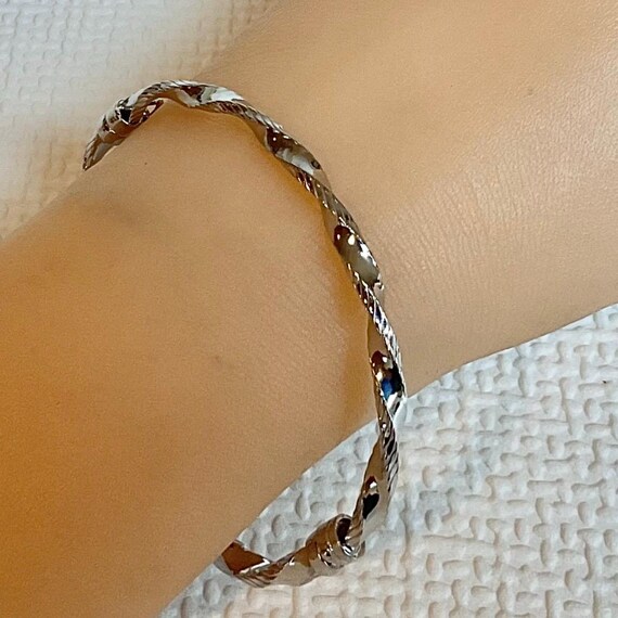 925 Solid Silver Hinged Bangle. Stunning Twisted … - image 4
