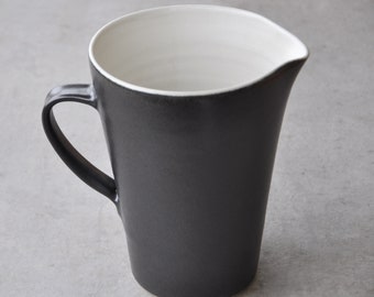 Jug, carafe 0.8l