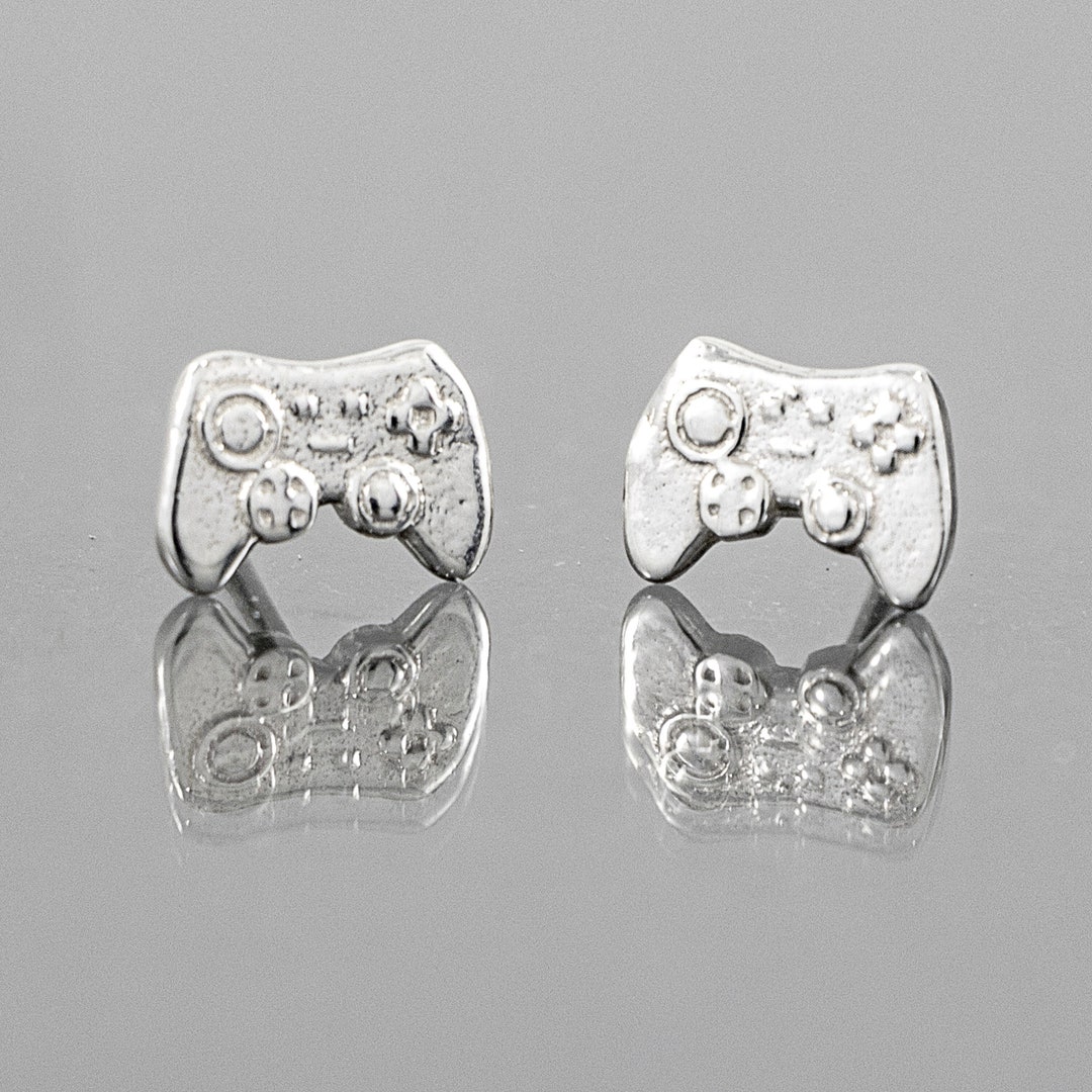 Video Game Controller Sterling Silver Stud Earrings 8mm, Game Pad Stud