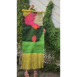 Macrame, Poppies, Macrame wall hanging, woven wall hanging, weaving, macrame, macrame decor, decor, home decor, home, wall art, art, yarn