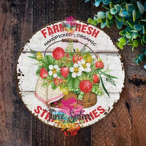 Farm Fresh Strawberries Sign, Vintage Style Round Metal Sign, Rustic Kitchen Décor, Fruit Wall Art   Kitchen Decoration,  Summer wreath sign