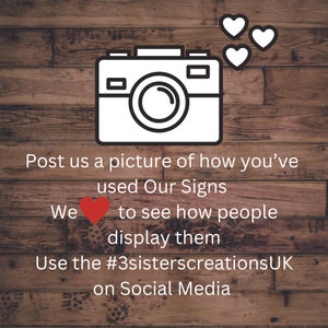 Puede incluir: Un icono de c&aacute;mara blanco con un coraz&oacute;n rojo a su lado. El texto dice: "Publique una foto de c&oacute;mo ha utilizado nuestras se&ntilde;ales Nosotros para ver c&oacute;mo la gente las muestra Utilice el #3sisterscreationsUK en las redes sociales"