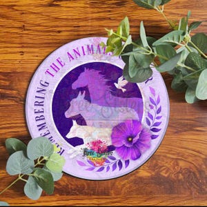 Animals of War Remembrance Day Plaque:  Purple Poppy Day Sign, Purple Poppy Wreath Sign