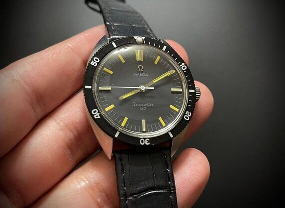 Beautiful OMEGA SEAMASTER 120M Divers 