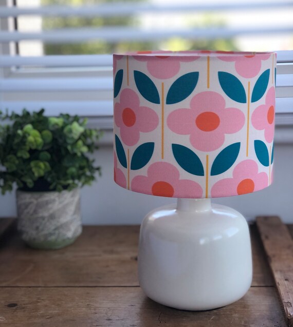 Cream 2024 ceramic lamp