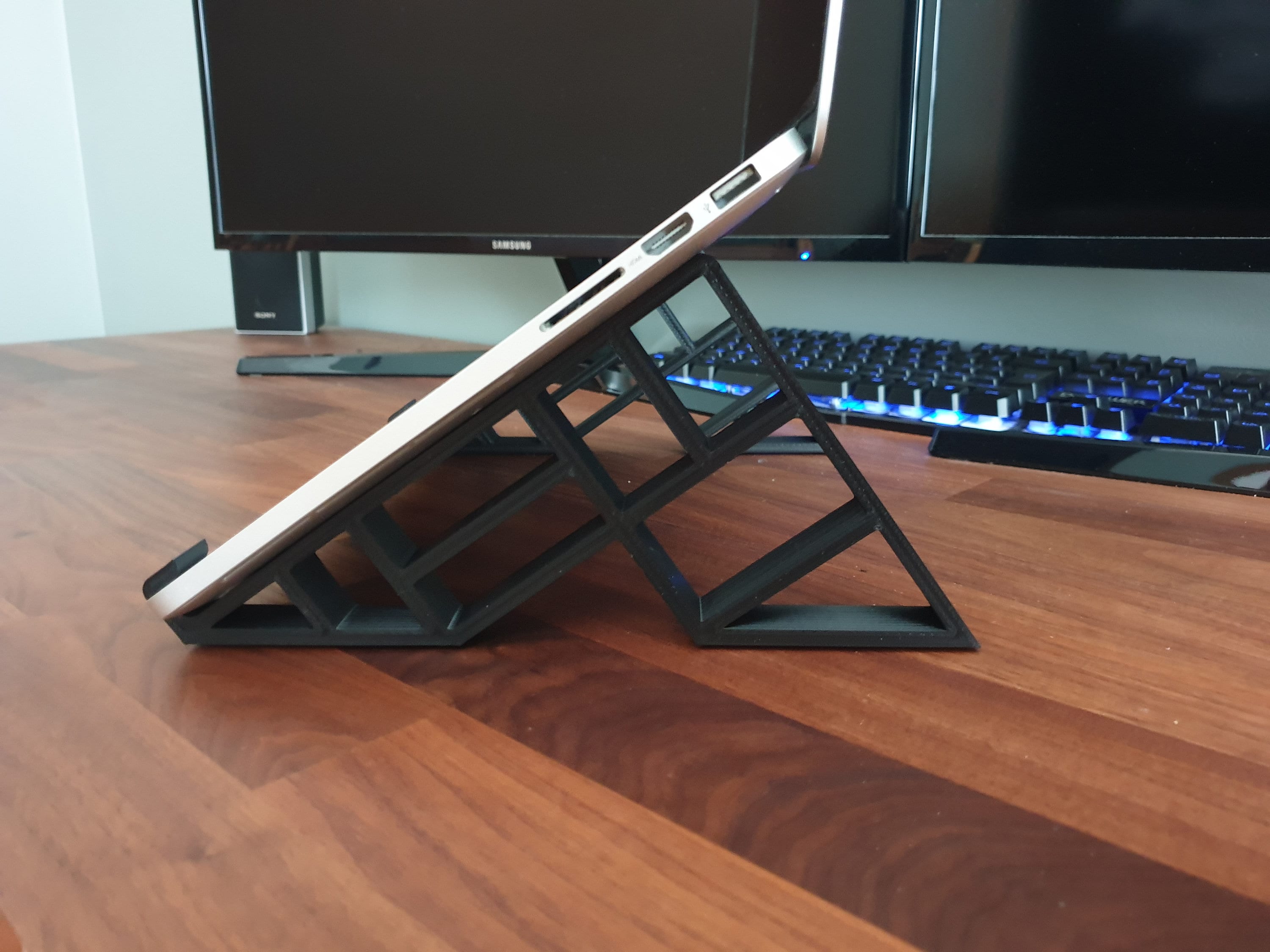 3D Printed Geometric Laptop Macbook Stand Mount Dock Multiple Etsy UK