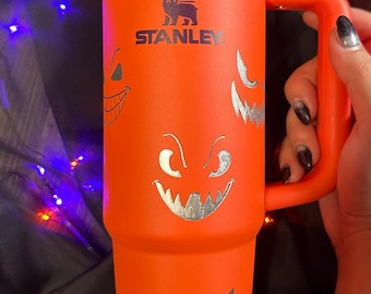 Halloween Pumpkin Jack-o'-lantern Stanley 30oz Flip Straw
